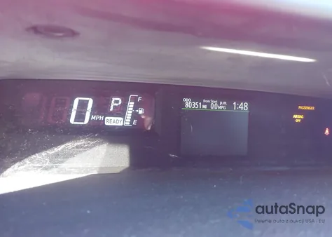 2015 Toyota Prius C One z USA, uszkodzony, nr VIN JTDKDTB34F1584637